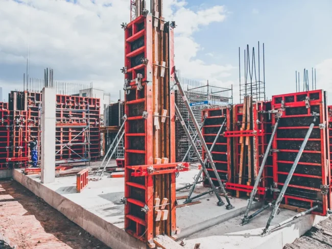 18mm-plastic-formwork-panel-real-project-numbers-cost-per-sq-highlight-1200w 18mm plastic formwork panel Real Project Numbers: Cost Per Square Meter