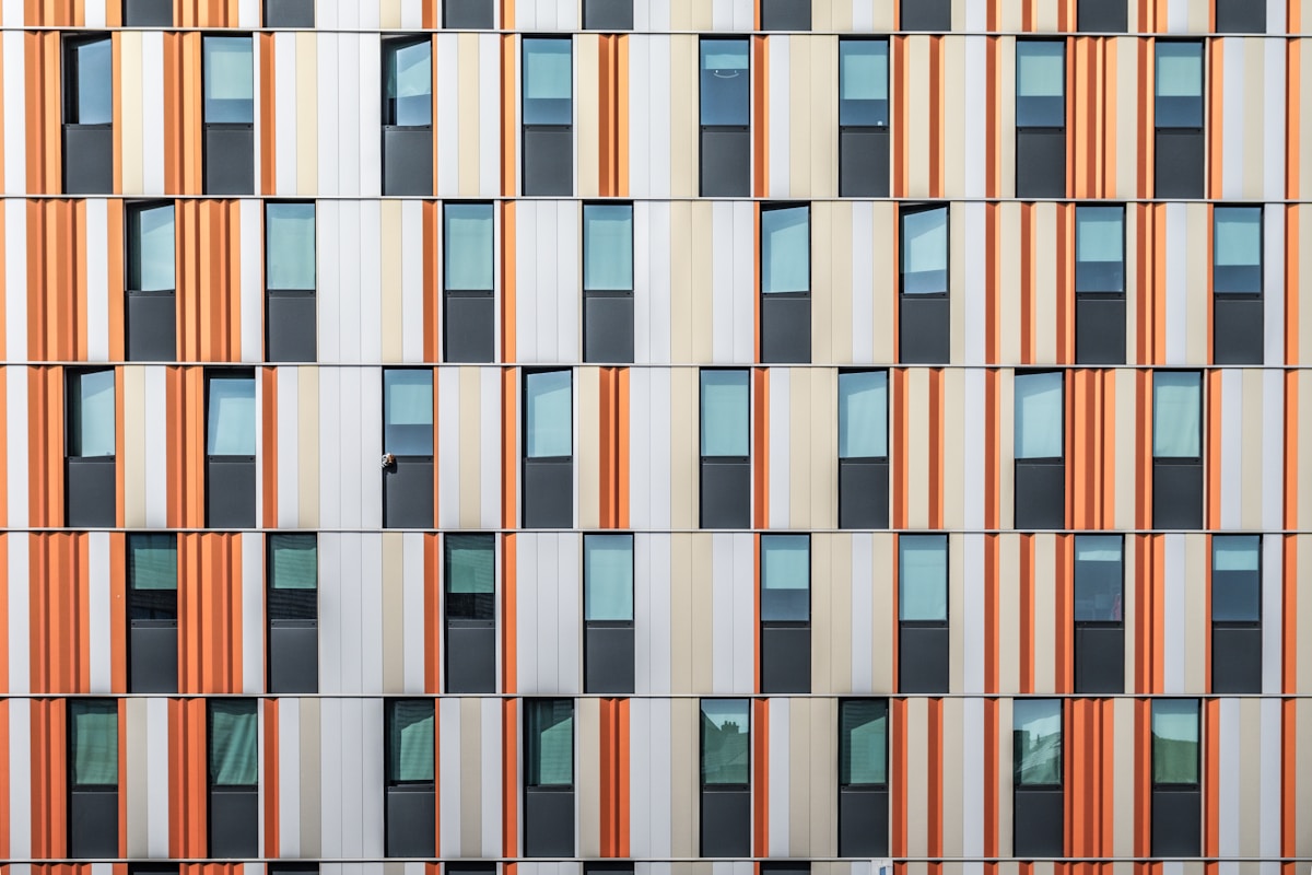 Aluminum Composite Panels Aesthetic Flexibility and Design Versatility