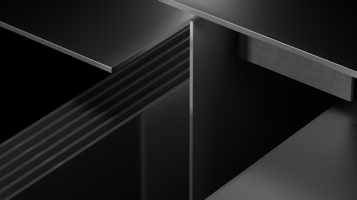 Comparison of structural aluminum composite materials and core lamination integrity (Source: Stock Engineering Library)