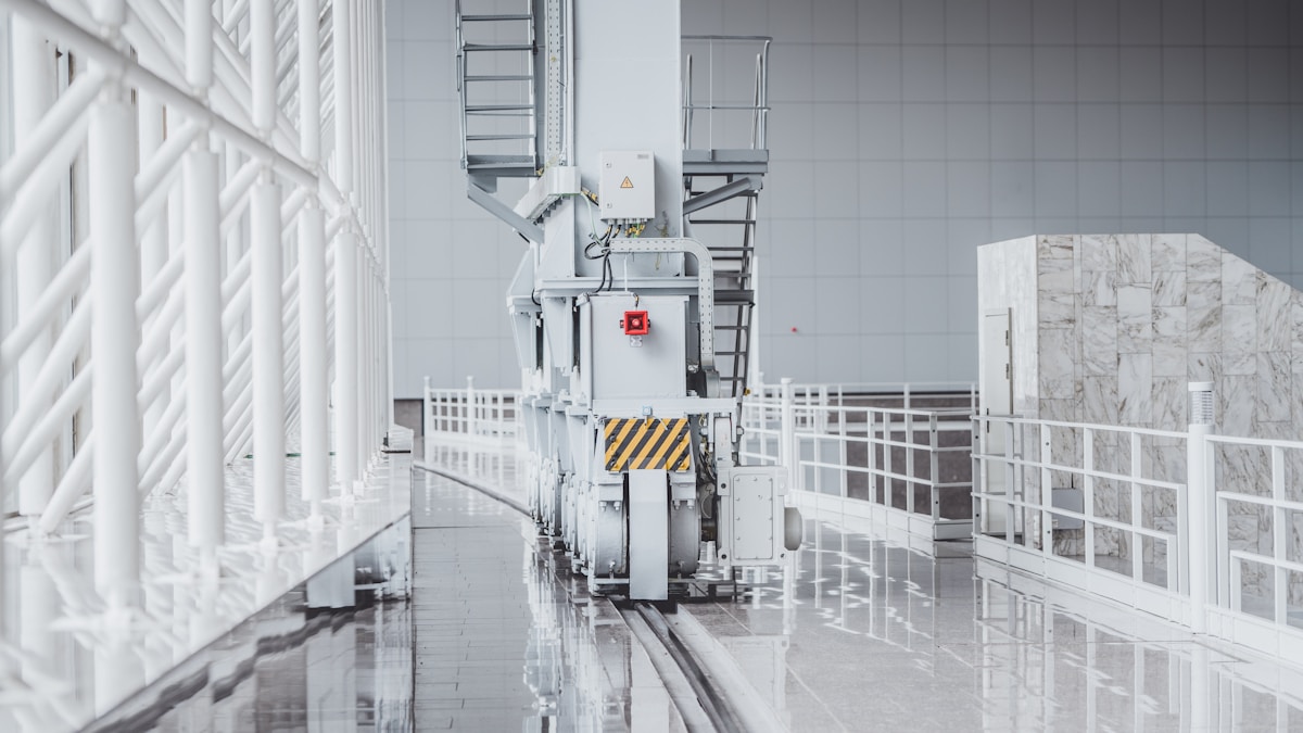 Clean Room Overcoming Obstacles in Large Clean Room Builds