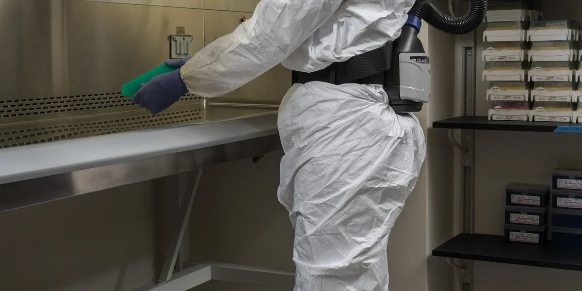 Cleanroom Class 100 Cleanrooms Which Industries Require Them Overview Cleanroom Class 100 Cleanrooms: Which Industries Require Them?