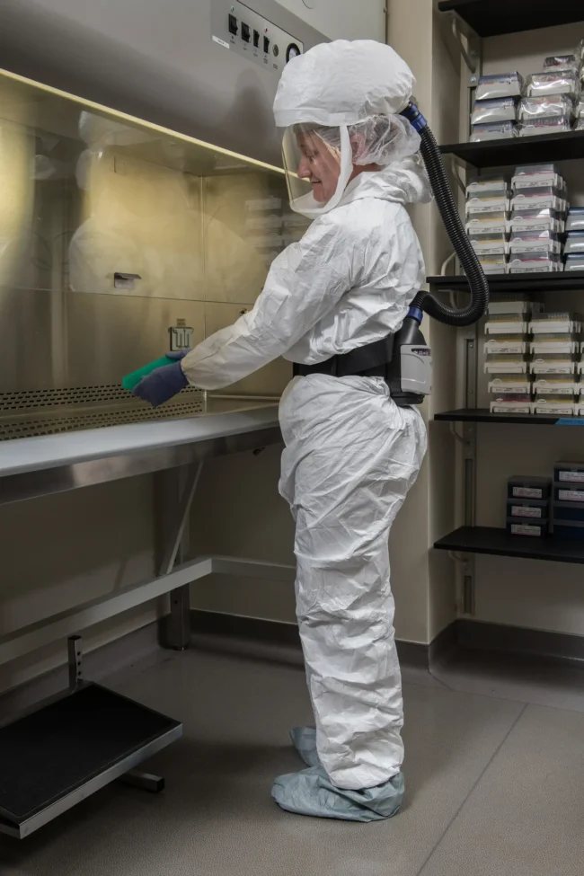 Cleanroom Class 100 Cleanrooms Which Industries Require Them Overview Cleanroom Class 100 Cleanrooms: Which Industries Require Them?