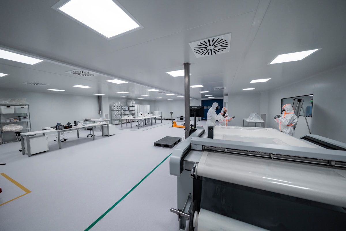 Cleanroom Select the Right Room for Your Product