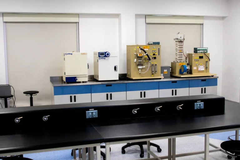 Cleanroom What is a CBD Extraction Cleanroom?