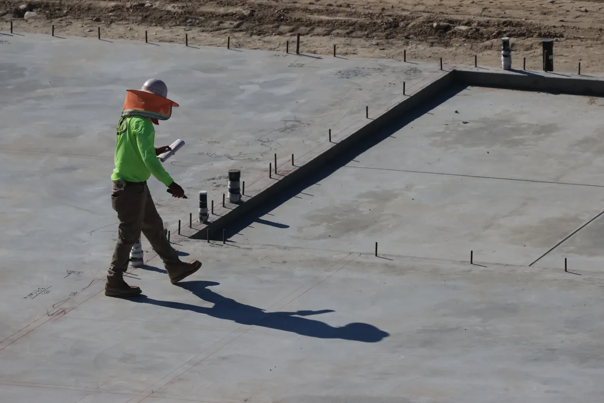 Cold Room Assembly 1: Site Preparation & Foundation Leveling Requirements