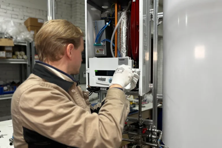 Cold Room Assembly Diy Versus Professional Installation Roi Overview Cold Room Assembly DIY Versus Professional Installation ROI Analysis