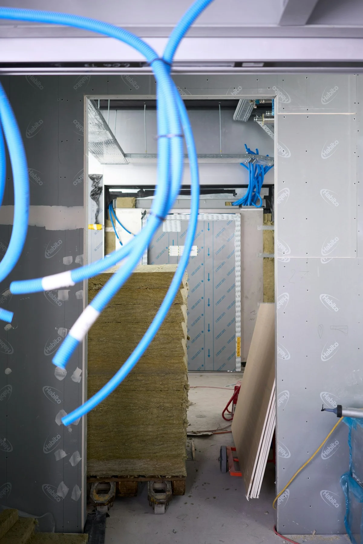 Cold Room How to Lock Wall Panels and Seal Every Seam