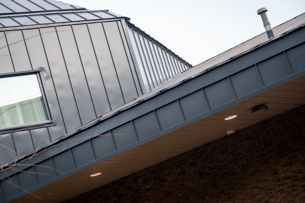 Energy-Efficient Roofing Roofs That Generate Solar Power