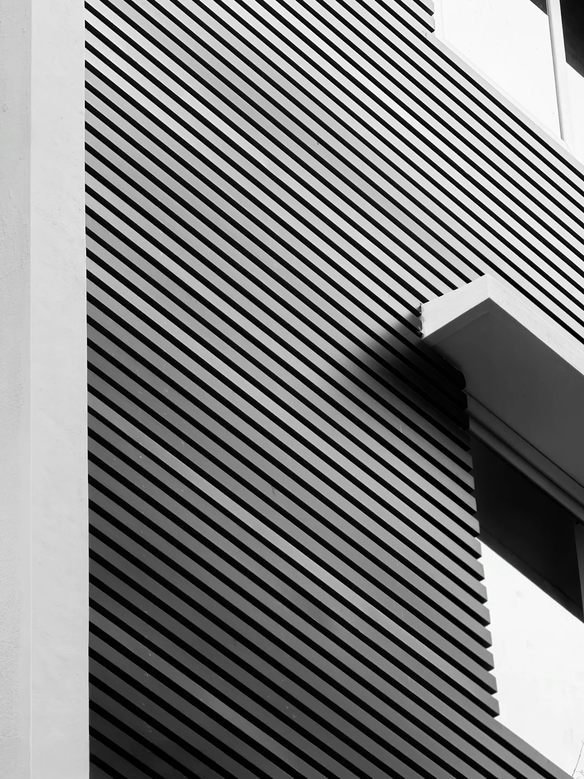 Exterior Wall Cladding 5. Composite Cladding: Modern Style That Lasts