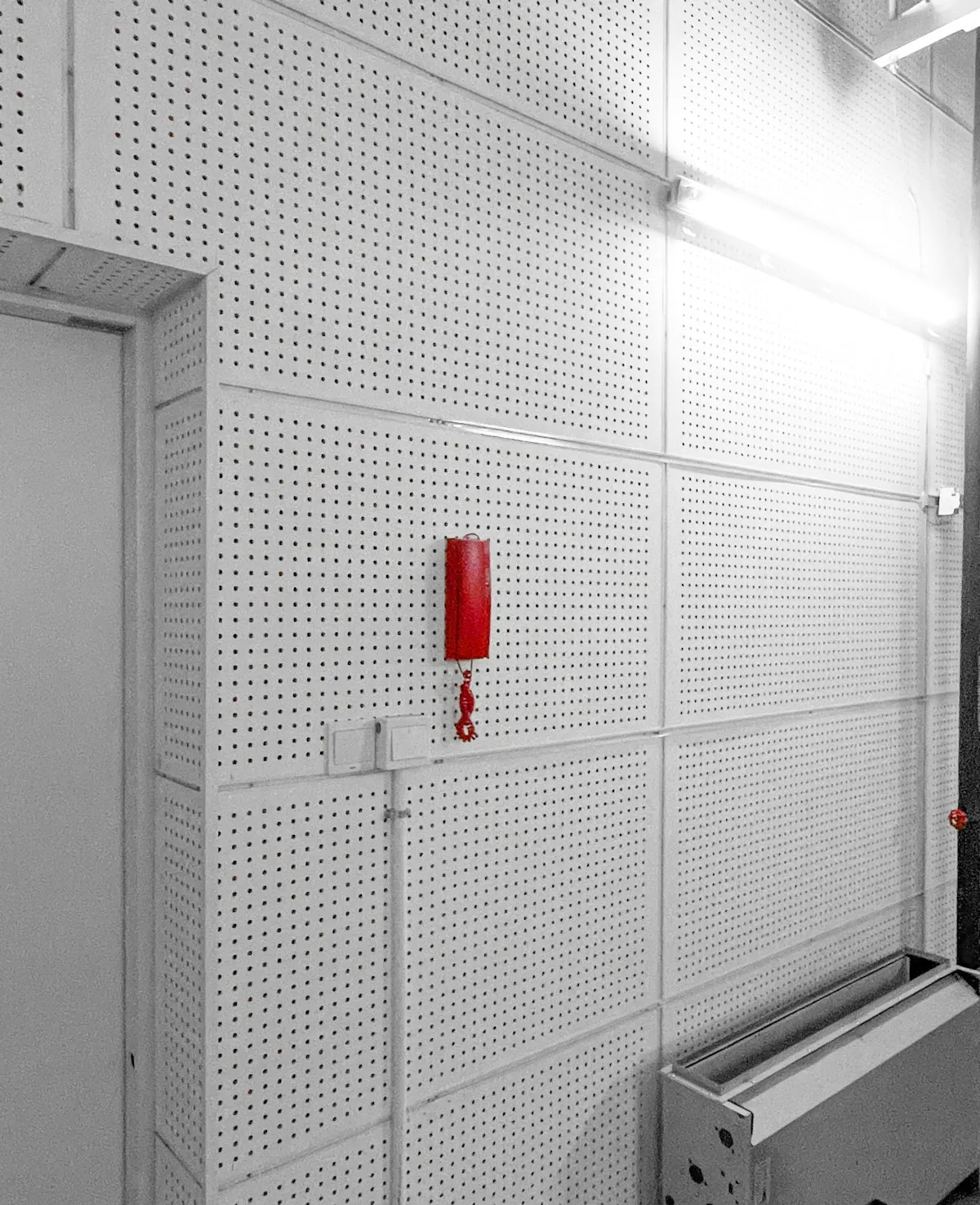 FRP Panels Dry Dust Removal Techniques