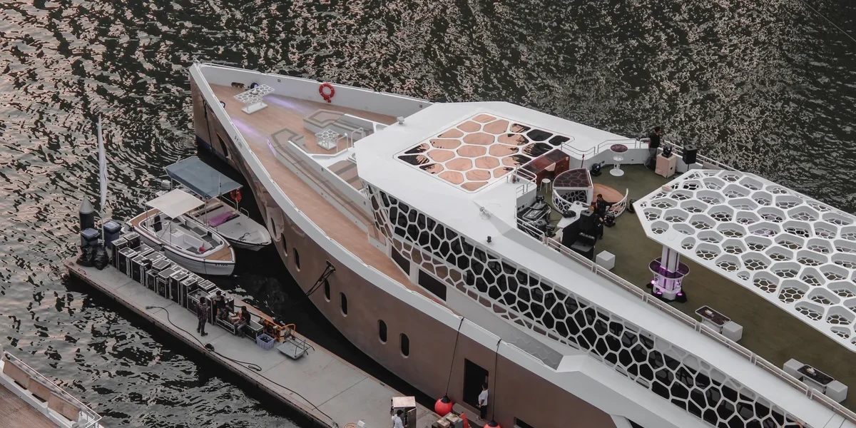 Grp Honeycomb Panel Marine Strongest Grp Honeycomb Panel Mar Overview grp honeycomb panel marine Strongest GRP Honeycomb Panel Marine Build