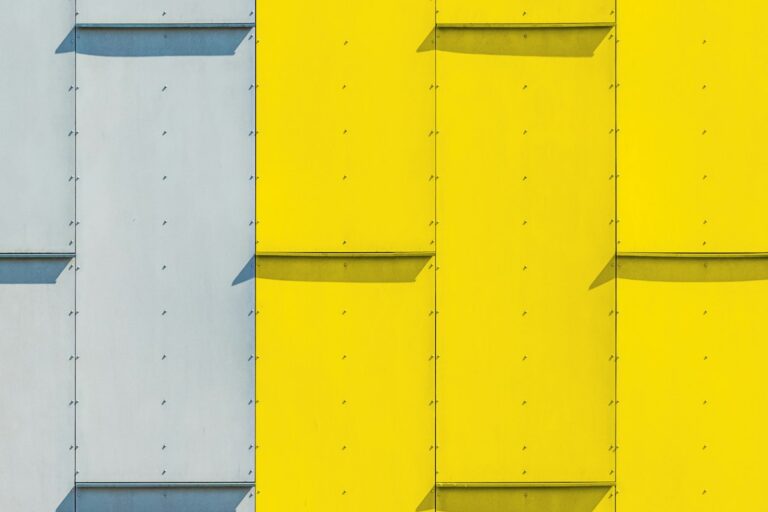 Insulated Metal Panel Manufacturer Aluminum Vs Cfrt Insulate Overview insulated metal panel manufacturer Aluminum vs. CFRT: Insulated Metal Panel Manufacturer Guide