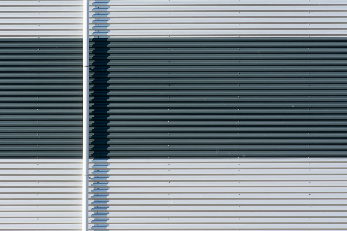 insulated metal panel manufacturer Best Uses for Aluminum and CFRT Panels