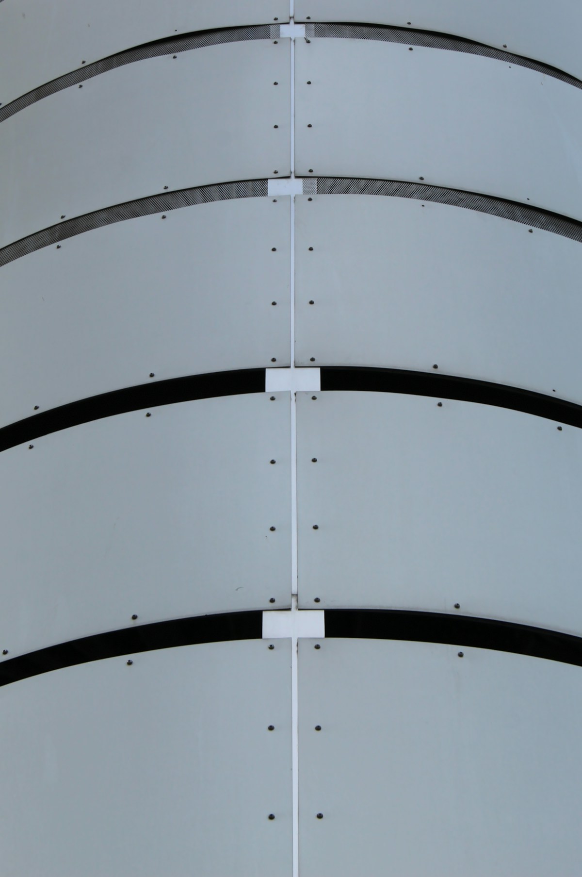 Insulated Metal Panel Manufacturer How IMP Cores Maintain R-Value on the Road