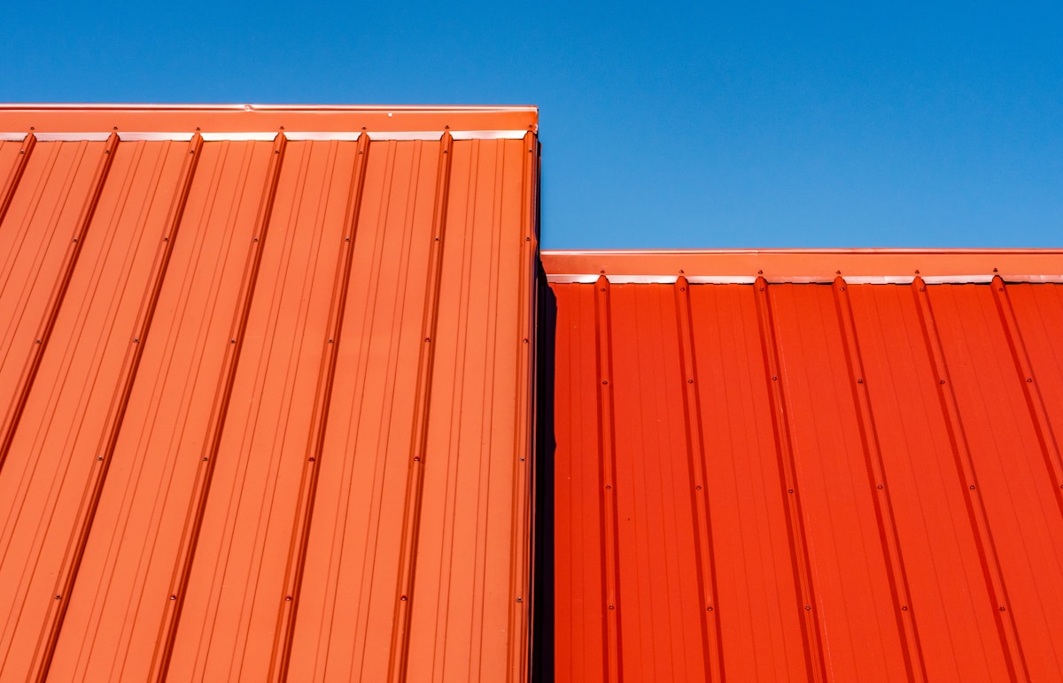 Insulated Metal Panel Manufacturer Lead Times and Reliable Supply Chains