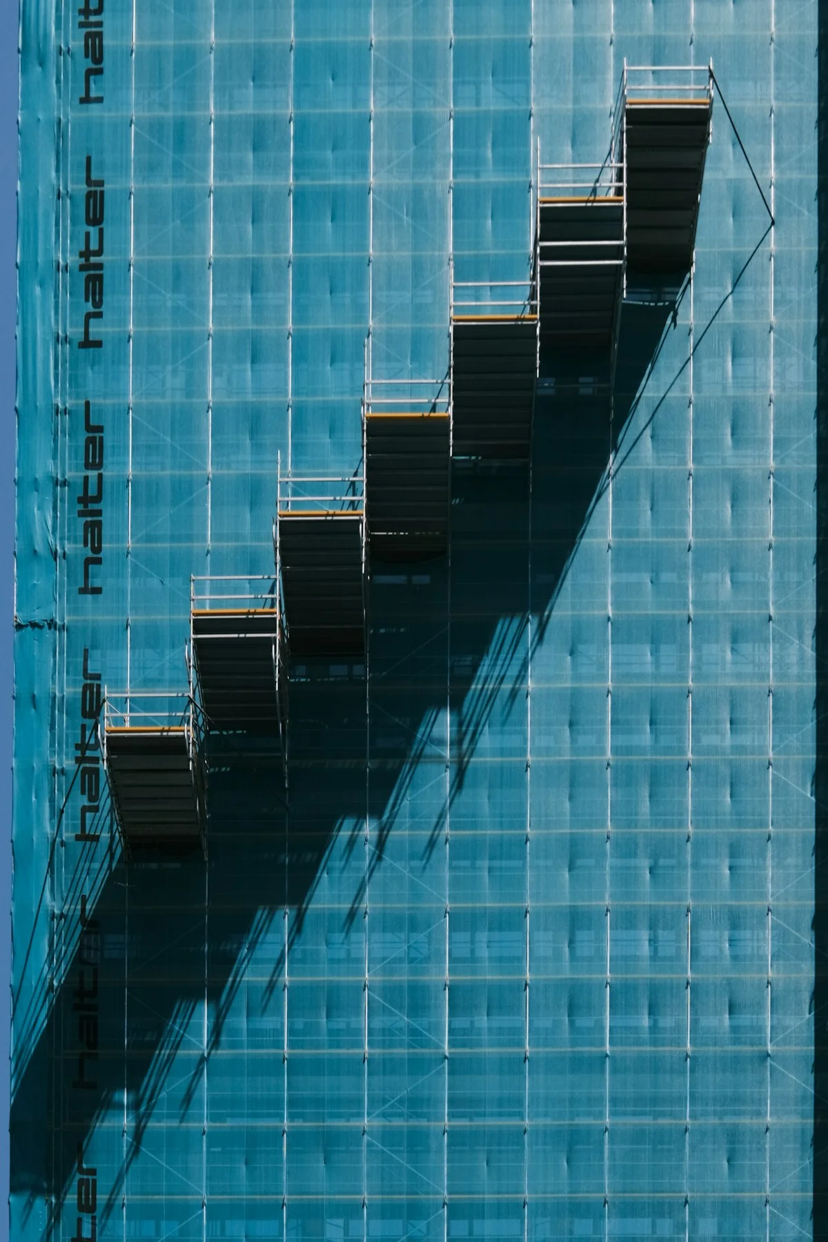 Insulated Metal Panels (IMPs) Neutral Lifecycle Cost Analysis