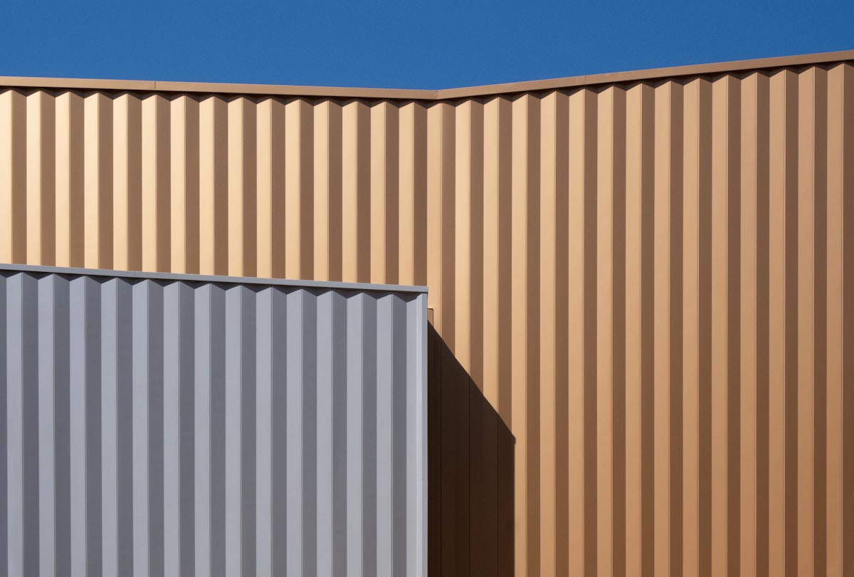 Metal Siding Attach Level Starter Strips