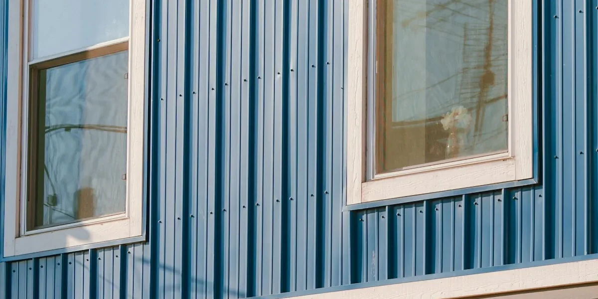 metal-siding-prepare-your-walls-for-new-siding-closeup-1200w Metal Siding Prepare Your Walls for New Siding