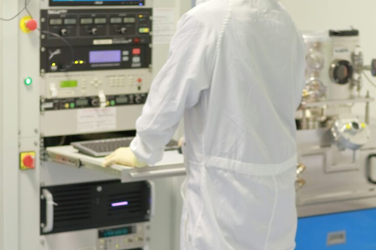 Modular Cleanroom Panel Key Benefits of Modular Cleanroom Panel Systems