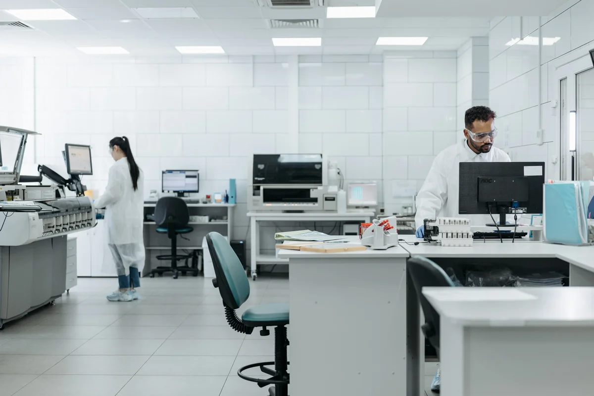 Modular cleanroom formats compared for layout planning
