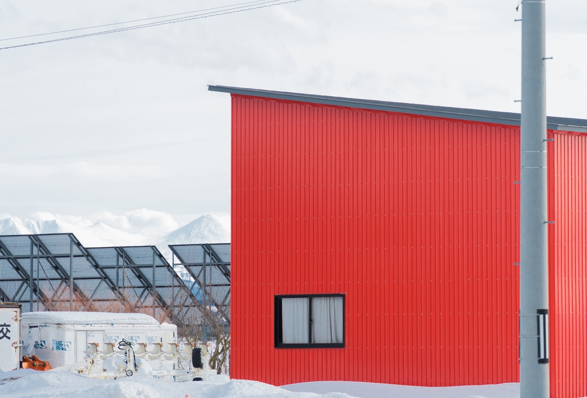 Sandwich Panels Safe Handling and Storage Protocols